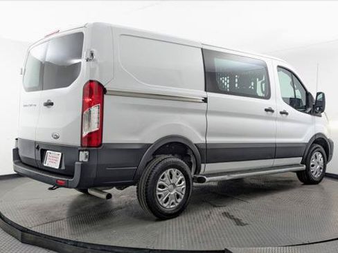 Used 2025 Ford Transit 250 Low Roof w/ Exterior Upgrade Package RWD image 8