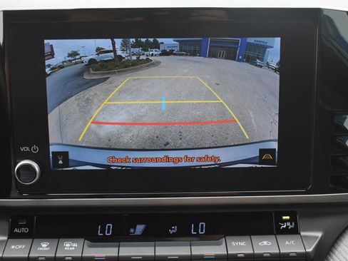 Used 2025 Toyota Camry SE FWD image 25