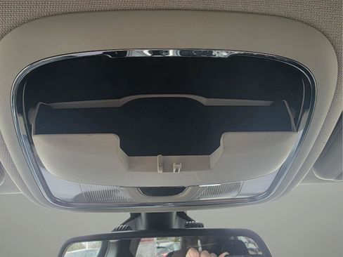 Used 2016 Jeep Cherokee Latitude w/ Safety/Convenience Group image 74