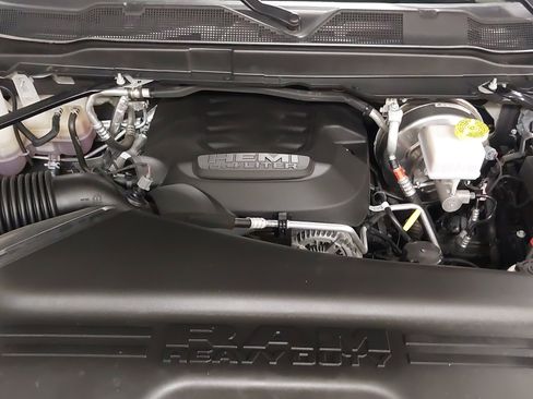 Used 2026 RAM 2500 Big Horn AWD/4WD image 29