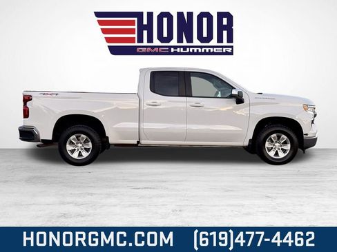 Used 2023 Chevrolet Silverado 1500 LT w/ Protection Package image 2