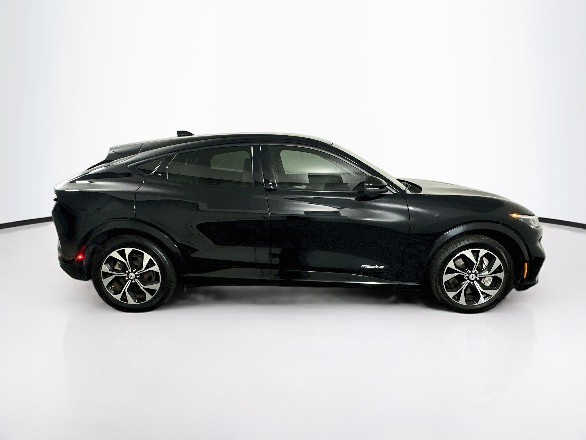 Used 2023 Ford Mustang Mach-E Premium RWD image 10