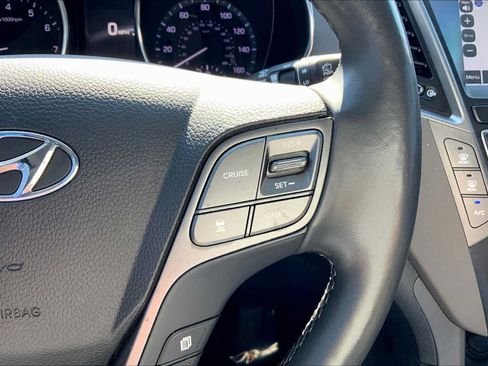 Used 2017 Hyundai Santa Fe Limited AWD/4WD image 25