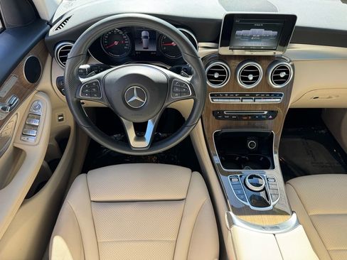 Used 2018 Mercedes-Benz GLC 300 GLC 300 image 17