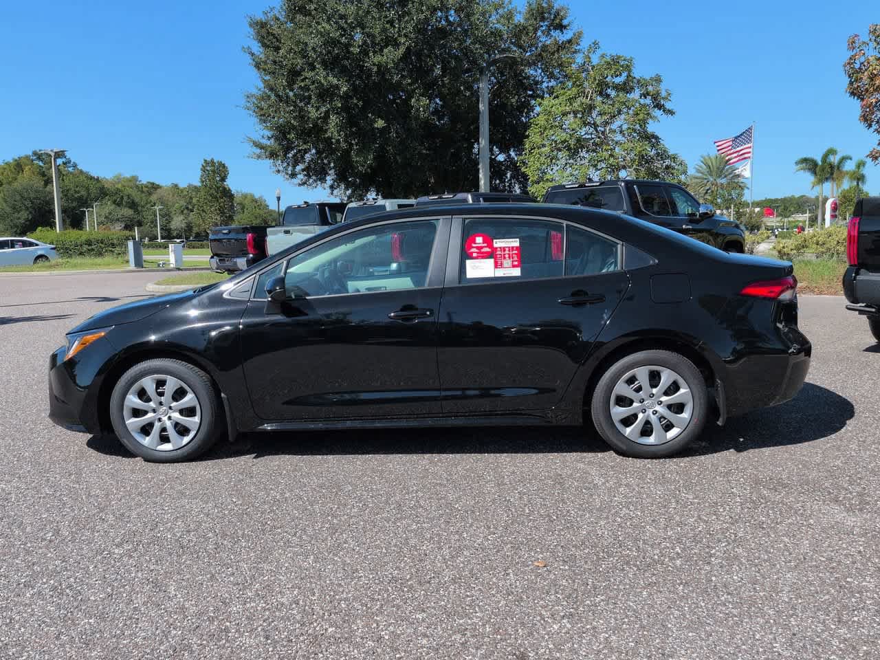 New 2027 Toyota Corolla LE FWD image 3
