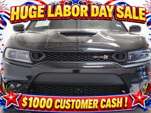 Used 2023 Dodge Charger Scat Pack w/ Technology Group RWD image 29