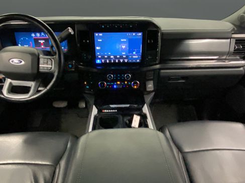 Used 2024 Ford F250 Lariat w/ Lariat Ultimate Package AWD/4WD image 11