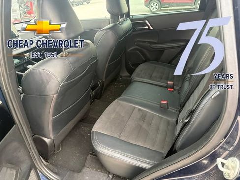 Used 2023 Mitsubishi Outlander SE AWD/4WD image 6