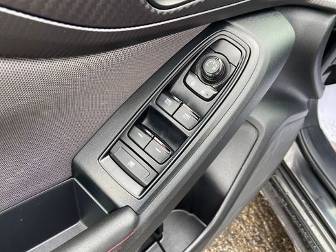 Used 2023 Subaru Impreza 2.0i Sport image 13