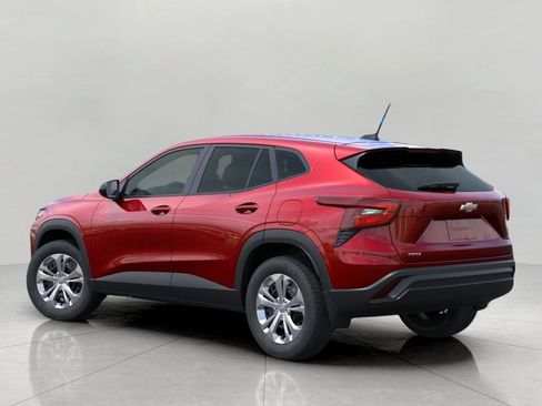 Used 2026 Chevrolet Trax LS FWD image 3