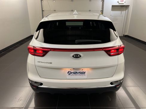Used 2021 Kia Sportage LX image 5