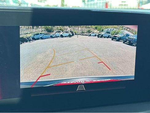 Used 2025 Buick Encore GX Preferred FWD image 23