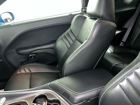 Used 2021 Dodge Challenger SRT Hellcat w/ Plus Package image 27