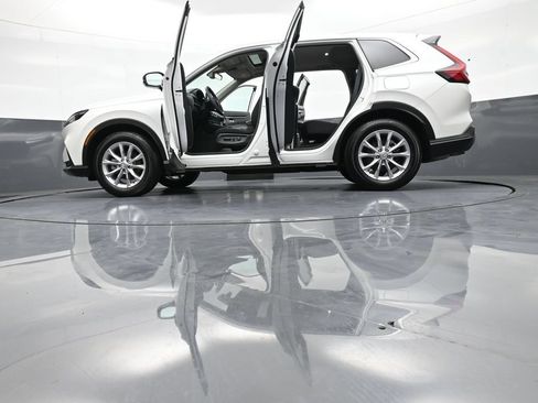 Certified 2025 Honda CR-V EX image 49