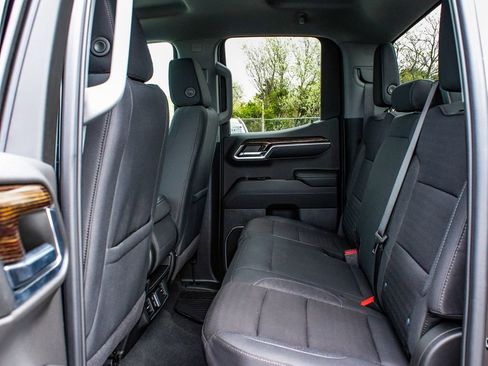 Used 2024 GMC Sierra 1500 Elevation AWD/4WD image 33