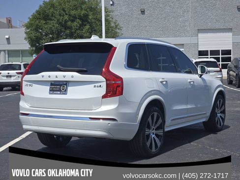 Certified 2023 Volvo XC90 B6 Ultimate w/ Protection Package Premier AWD/4WD image 8