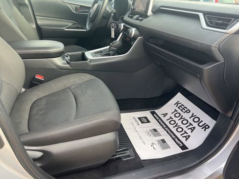 Used 2024 Toyota RAV4 LE image 19