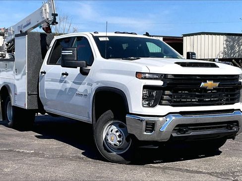 New 2026 Chevrolet Silverado 3500 W/T w/ WT Convenience Package AWD/4WD image 2