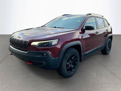 Used 2019 Jeep Cherokee Trailhawk AWD/4WD image 8
