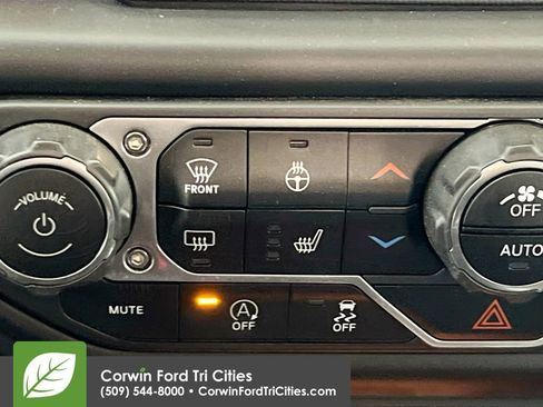 Used 2022 Jeep Wrangler Rubicon w/ LED Lighting Group image 22