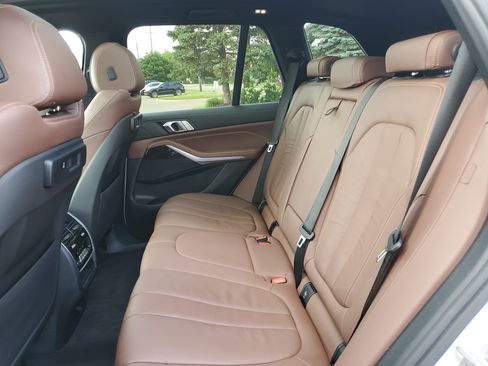 Used 2020 BMW X5 xDrive40i w/ Premium Package AWD/4WD image 30