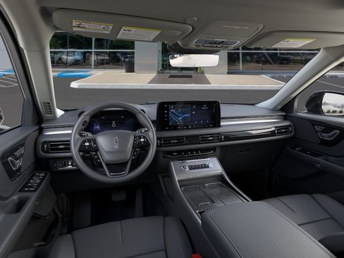 New 2026 Lincoln Aviator AWD w/ Jet Appearance Package image 9