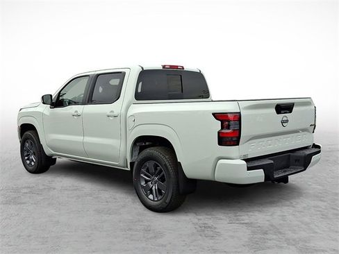 New 2026 Nissan Frontier SV w/ SV Convenience Package image 3