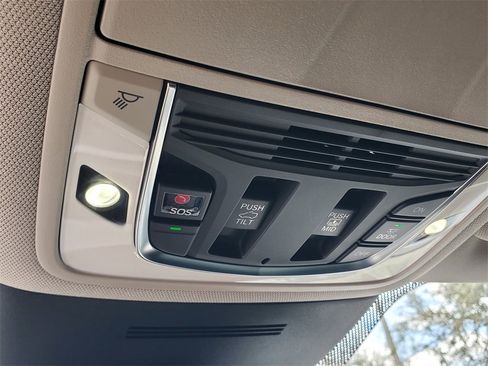 Used 2026 Acura MDX w/ Technology Package image 36