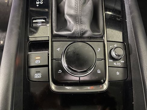 Used 2025 MAZDA MAZDA3 s image 19