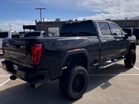 Used 2022 GMC Sierra 2500 Denali image 8