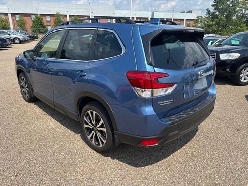 Used 2023 Subaru Forester Limited w/ Popular Package #2 AWD/4WD image 4
