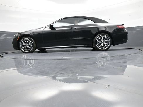 Used 2023 Mercedes-Benz E 450 4MATIC Cabriolet image 39