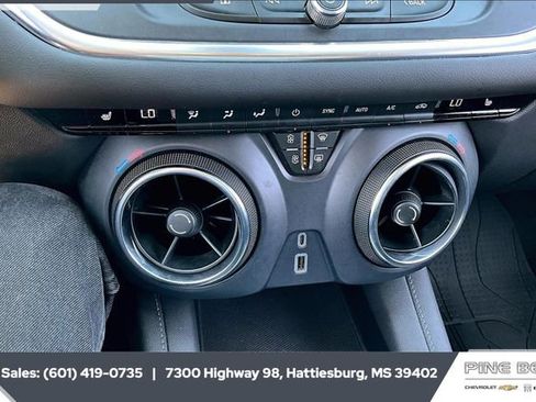 Used 2022 Chevrolet Blazer LT image 22