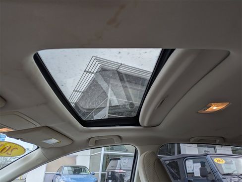 Used 2012 Honda CR-V EX image 27