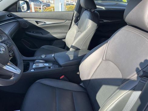 Certified 2025 INFINITI QX55 Luxe w/ Cargo Package AWD/4WD image 9