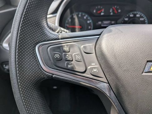 Used 2025 Chevrolet Malibu LT FWD image 19