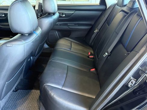 Used 2018 Nissan Altima 2.5 SR w/ SR Special Edition image 34