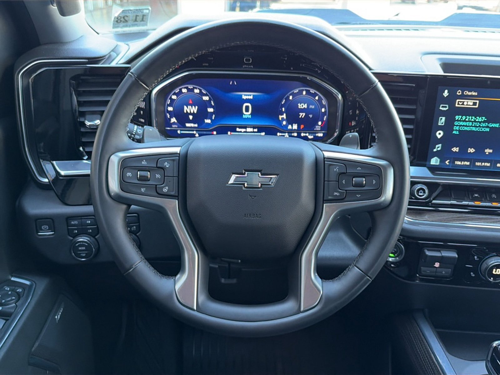Used 2024 Chevrolet Silverado 1500 LT Trail Boss w/ Convenience Package II AWD/4WD image 2