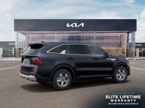 New 2026 Kia Sorento LX FWD image 7