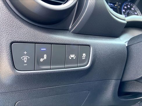 Used 2019 Hyundai Kona SEL w/ SEL Tech Package 02 AWD/4WD image 35