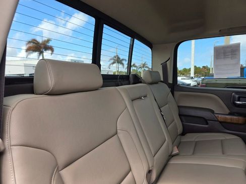 Used 2018 GMC Sierra 1500 SLT image 14