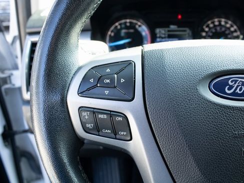 Used 2020 Ford Ranger XLT w/ Equipment Group 301A Mid image 11