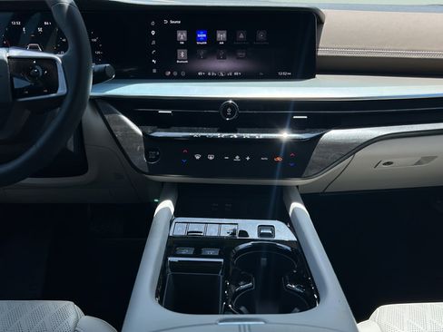 Used 2026 Nissan Murano Platinum w/ Cargo Package AWD/4WD image 28