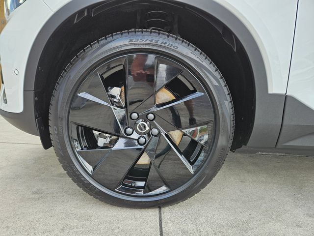 Certified 2026 Volvo EX40 Ultra AWD/4WD image 9