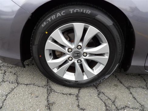 Used 2014 Honda Accord LX image 25