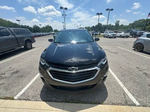 Used 2021 Chevrolet Equinox LT FWD image 3