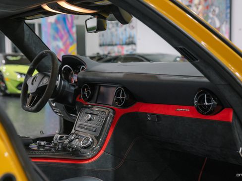 Used 2014 Mercedes-Benz SLS AMG Black Series image 8