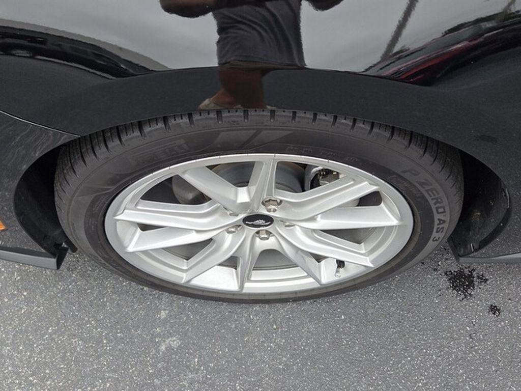 Used 2026 Ford Mustang Premium RWD image 15