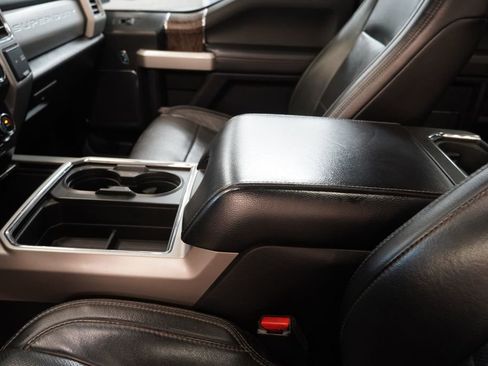 Used 2017 Ford F250 Lariat w/ Lariat Ultimate Package image 24