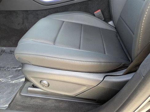 New 2026 Mercedes-Benz GLE 350 4MATIC image 4